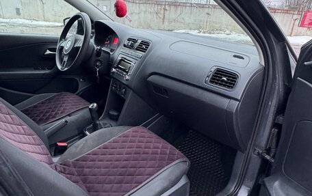 Volkswagen Polo VI (EU Market), 2011 год, 570 000 рублей, 10 фотография