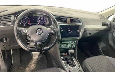 Volkswagen Tiguan II, 2018 год, 2 248 113 рублей, 12 фотография