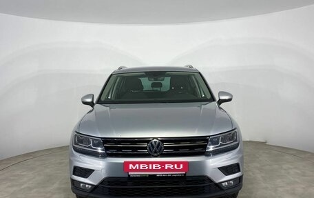 Volkswagen Tiguan II, 2018 год, 2 248 113 рублей, 2 фотография