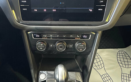 Volkswagen Tiguan II, 2017 год, 2 449 000 рублей, 16 фотография