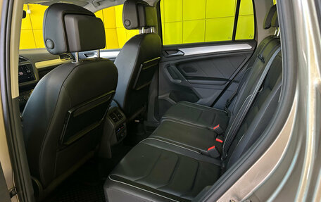 Volkswagen Tiguan II, 2017 год, 2 449 000 рублей, 20 фотография