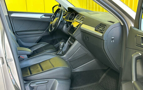 Volkswagen Tiguan II, 2017 год, 2 449 000 рублей, 19 фотография