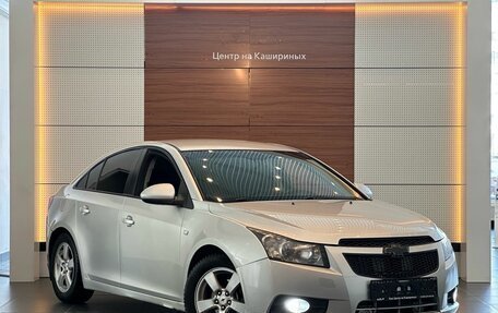 Chevrolet Cruze II, 2012 год, 875 000 рублей, 3 фотография