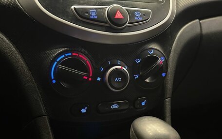 Hyundai Solaris II рестайлинг, 2013 год, 885 000 рублей, 13 фотография