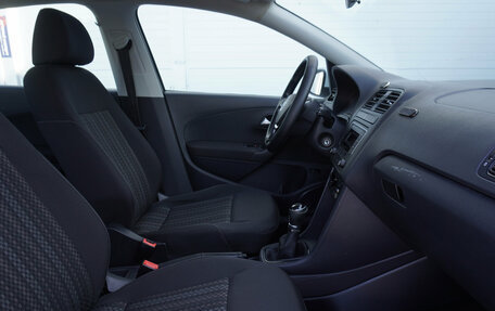 Volkswagen Polo VI (EU Market), 2018 год, 941 000 рублей, 18 фотография