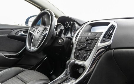 Opel Astra J, 2014 год, 1 138 000 рублей, 33 фотография