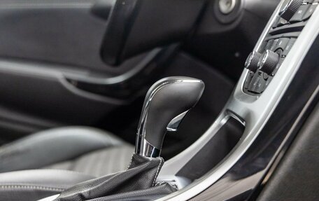 Opel Astra J, 2014 год, 1 138 000 рублей, 32 фотография