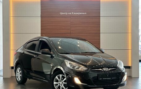 Hyundai Solaris II рестайлинг, 2014 год, 899 900 рублей, 3 фотография