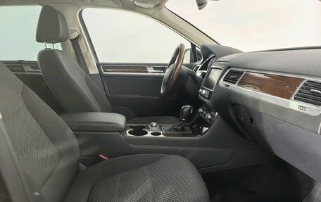 Volkswagen Touareg III, 2015 год, 2 362 653 рублей, 16 фотография