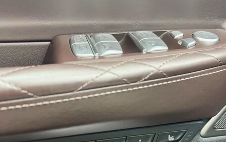 BMW 7 серия, 2019 год, 6 000 000 рублей, 12 фотография