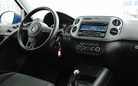 Volkswagen Tiguan I, 2013 год, 1 689 000 рублей, 10 фотография