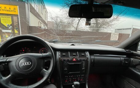 Audi S8, 2000 год, 690 000 рублей, 22 фотография