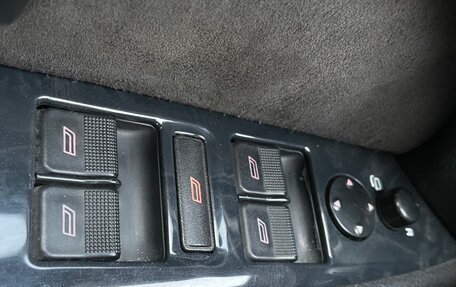 Audi S8, 2000 год, 690 000 рублей, 19 фотография