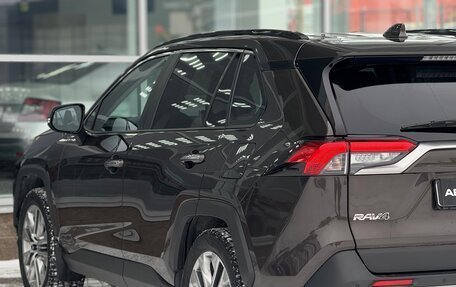 Toyota RAV4, 2020 год, 2 850 000 рублей, 21 фотография