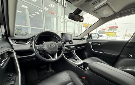 Toyota RAV4, 2020 год, 2 850 000 рублей, 28 фотография