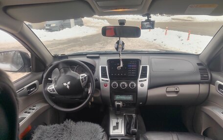 Mitsubishi Pajero Sport II рестайлинг, 2012 год, 1 450 000 рублей, 12 фотография