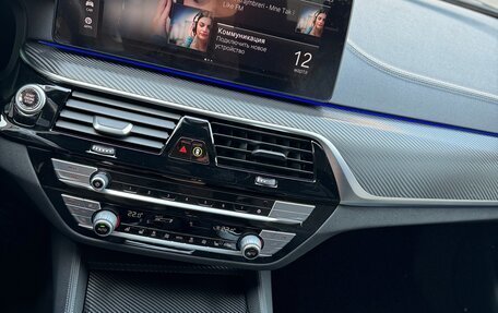 BMW 5 серия, 2022 год, 5 500 000 рублей, 11 фотография