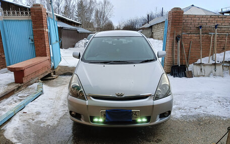 Toyota Wish II, 2005 год, 890 000 рублей, 6 фотография