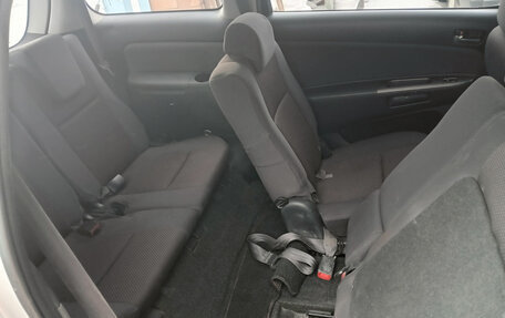 Toyota Wish II, 2005 год, 890 000 рублей, 10 фотография