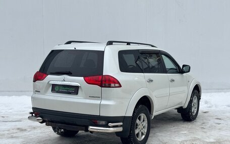 Mitsubishi Pajero Sport II рестайлинг, 2015 год, 2 095 000 рублей, 5 фотография