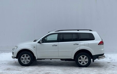 Mitsubishi Pajero Sport II рестайлинг, 2015 год, 2 095 000 рублей, 8 фотография