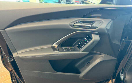 Audi Q5, 2025 год, 9 090 000 рублей, 16 фотография