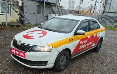 Skoda Rapid I, 2019 год, 985 000 рублей, 3 фотография