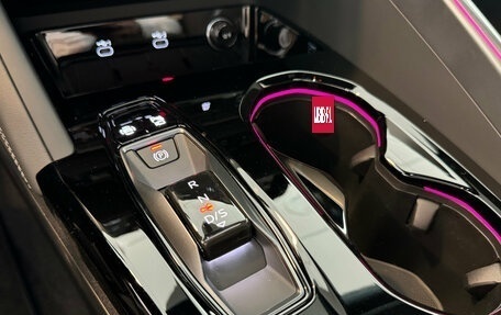 Audi Q5, 2025 год, 9 090 000 рублей, 30 фотография