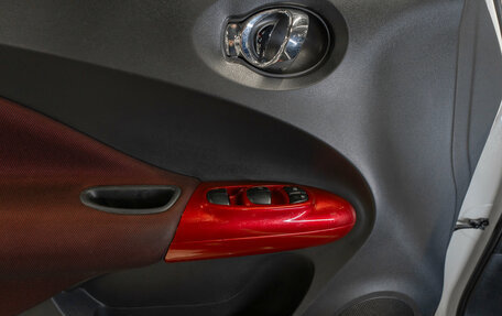 Nissan Juke II, 2012 год, 880 000 рублей, 13 фотография