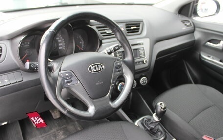 KIA Rio III рестайлинг, 2016 год, 845 000 рублей, 10 фотография