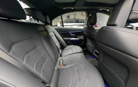 Mercedes-Benz E-Класс, 2025 год, 11 160 000 рублей, 3 фотография