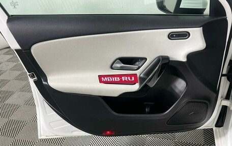 Mercedes-Benz A-Класс, 2018 год, 2 249 000 рублей, 9 фотография