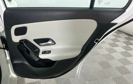 Mercedes-Benz A-Класс, 2018 год, 2 249 000 рублей, 22 фотография