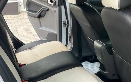 Ford Focus II рестайлинг, 2011 год, 670 000 рублей, 16 фотография