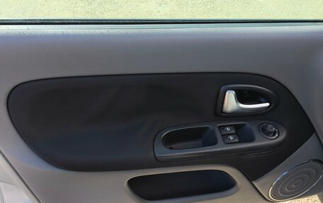 Renault Symbol, 2010 год, 467 000 рублей, 9 фотография