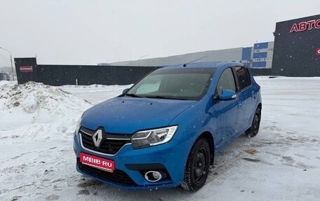 Renault Sandero II рестайлинг, 2019 год, 1 100 000 рублей, 1 фотография