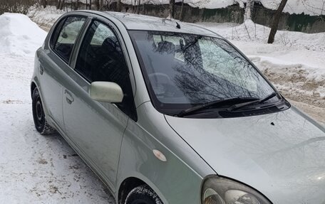 Toyota Vitz, 2001 год, 360 000 рублей, 2 фотография