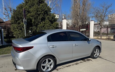 KIA Rio IV, 2020 год, 1 630 000 рублей, 6 фотография