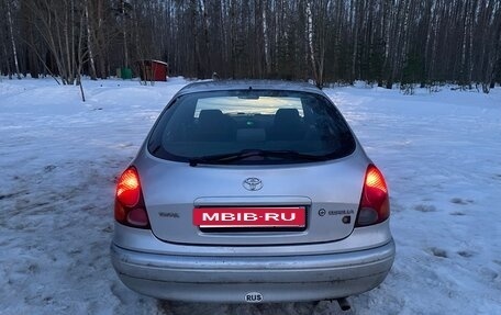 Toyota Corolla, 2001 год, 300 000 рублей, 4 фотография