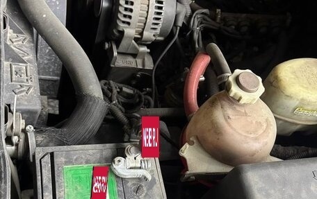 Hummer H2, 2005 год, 2 300 000 рублей, 19 фотография