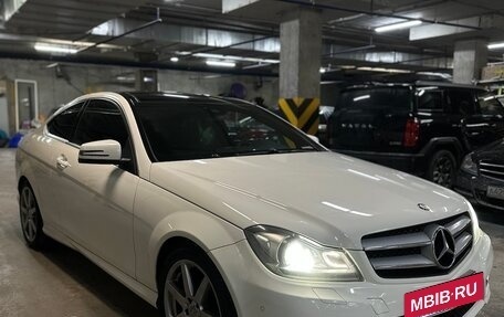 Mercedes-Benz C-Класс, 2011 год, 1 550 000 рублей, 5 фотография