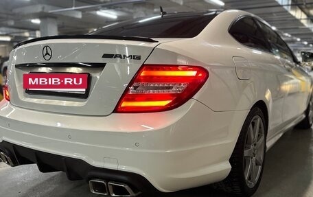 Mercedes-Benz C-Класс, 2011 год, 1 550 000 рублей, 8 фотография