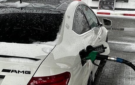 Mercedes-Benz C-Класс, 2011 год, 1 550 000 рублей, 17 фотография