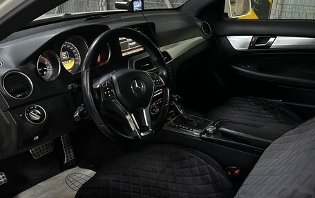 Mercedes-Benz C-Класс, 2011 год, 1 550 000 рублей, 14 фотография