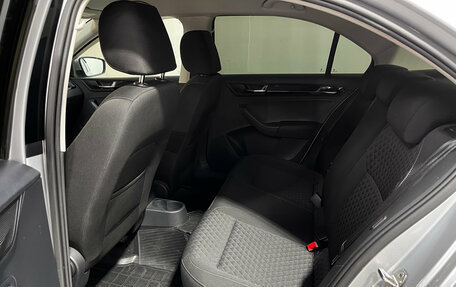 Skoda Rapid I, 2018 год, 950 000 рублей, 9 фотография