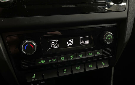 Skoda Rapid I, 2018 год, 950 000 рублей, 17 фотография