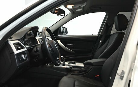 BMW 3 серия, 2013 год, 1 850 000 рублей, 10 фотография