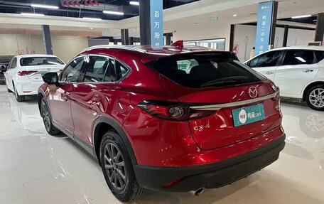 Mazda CX-4, 2021 год, 1 619 000 рублей, 4 фотография