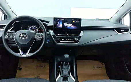 Toyota Corolla, 2023 год, 1 429 222 рублей, 8 фотография