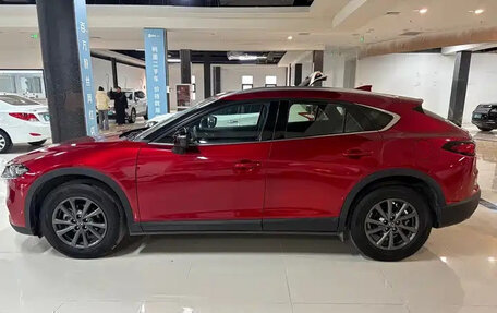 Mazda CX-4, 2021 год, 1 619 000 рублей, 3 фотография